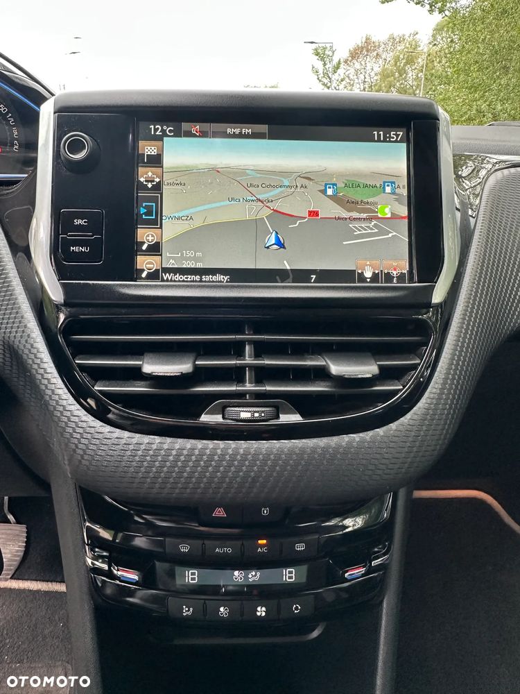 Peugeot 2008 120 VTI Allure - 10