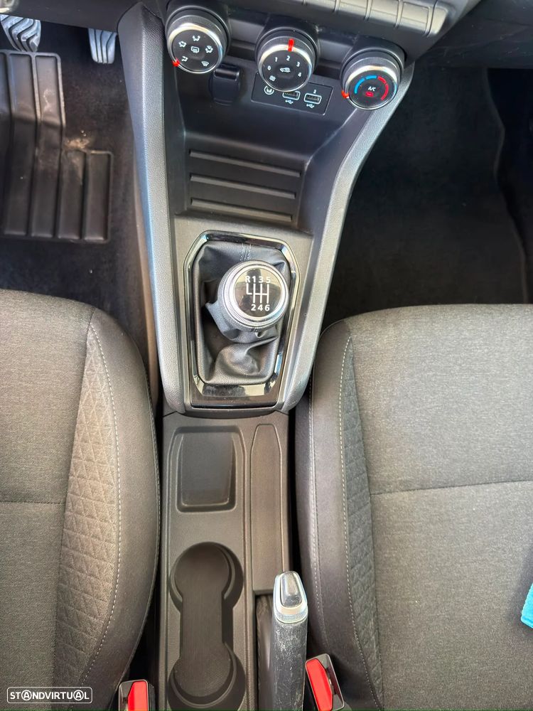 Renault Clio - 22
