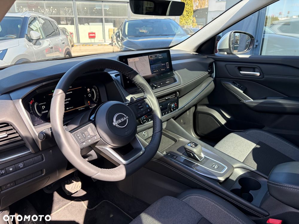Nissan Qashqai 1.3 DIG-T MHEV N-Connecta Xtronic - 9