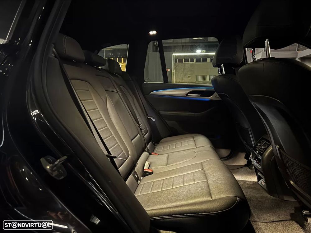 BMW iX3 Inspiring - 31