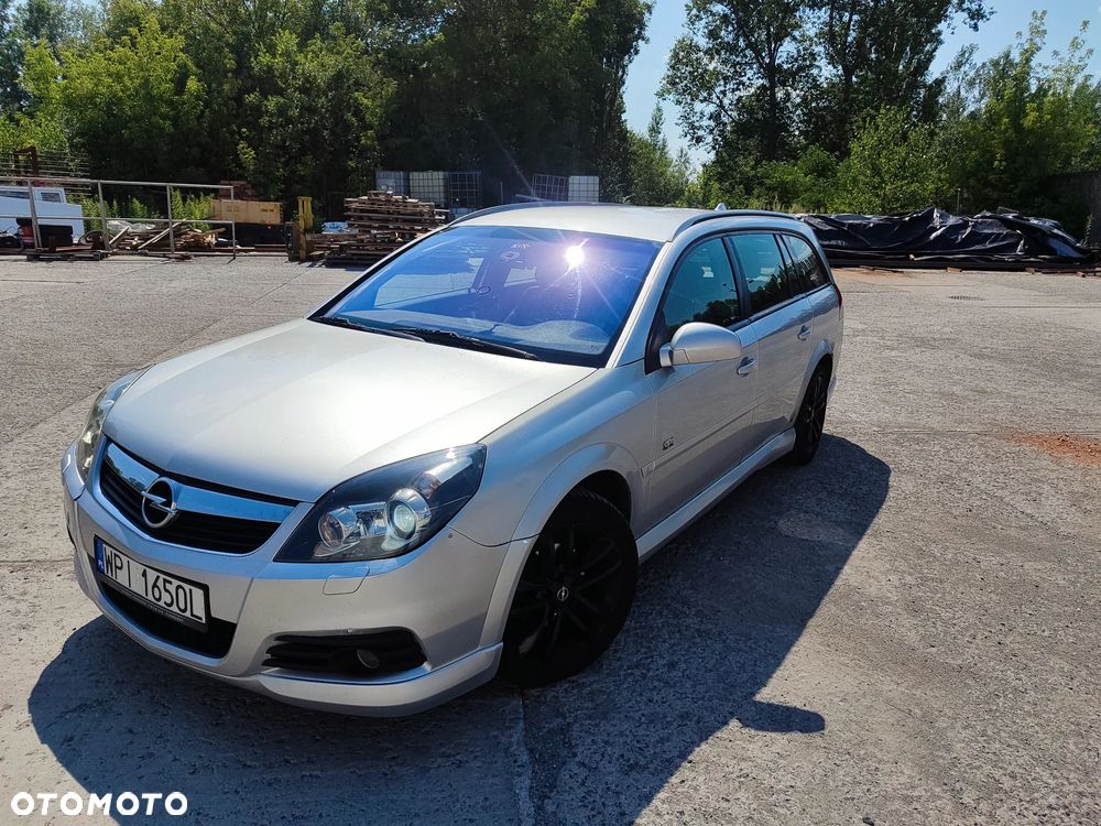 Opel Vectra 1.9 CDTI Cosmo - 1