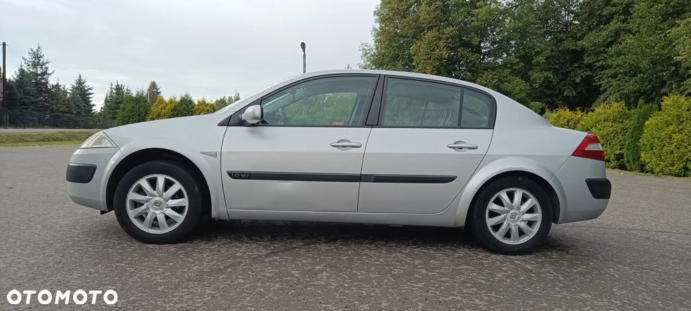 Renault Megane 1.6 Authentique - 17