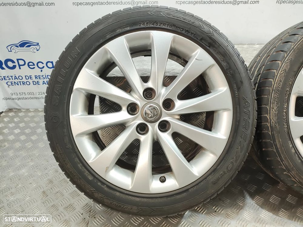 Conjunto de jantes 18 originais Opel Insignia A Facelift 8J ET42 5x120 - 5