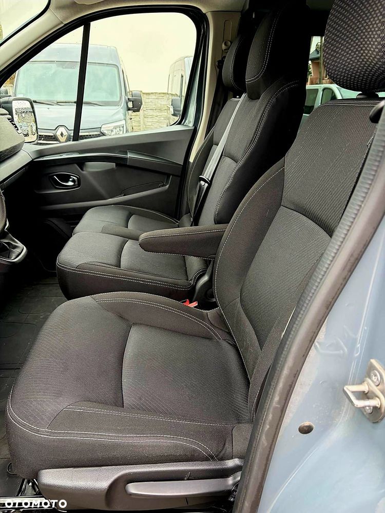 Renault Trafic - 17
