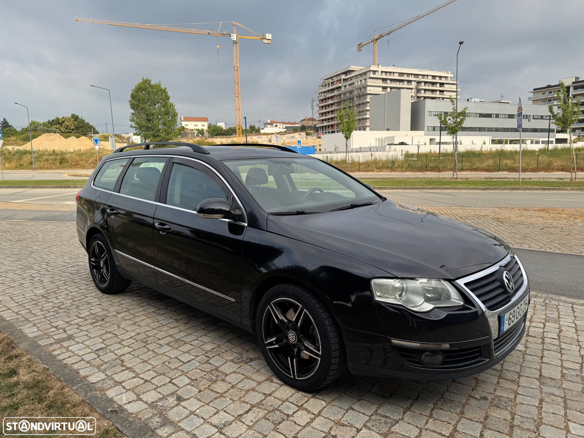 VW Passat Variant 2.0 TDi Confortline - 18