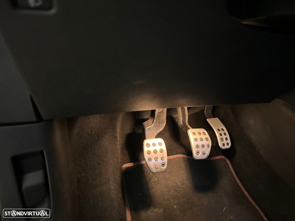 Peugeot 2008 PureTech 130 Stop&Start GT-Line Edition - 20