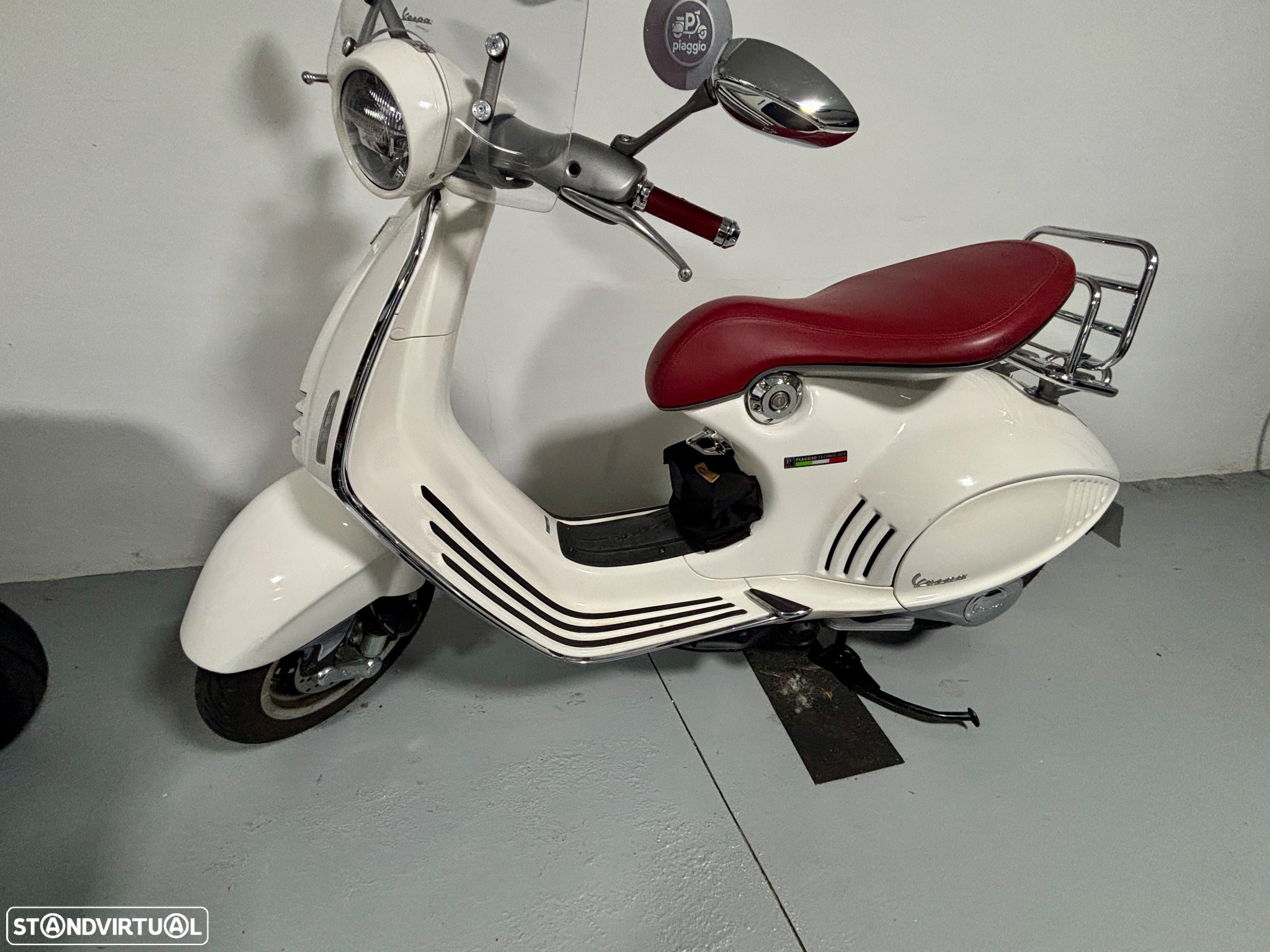 Vespa Vespa 946 - 10