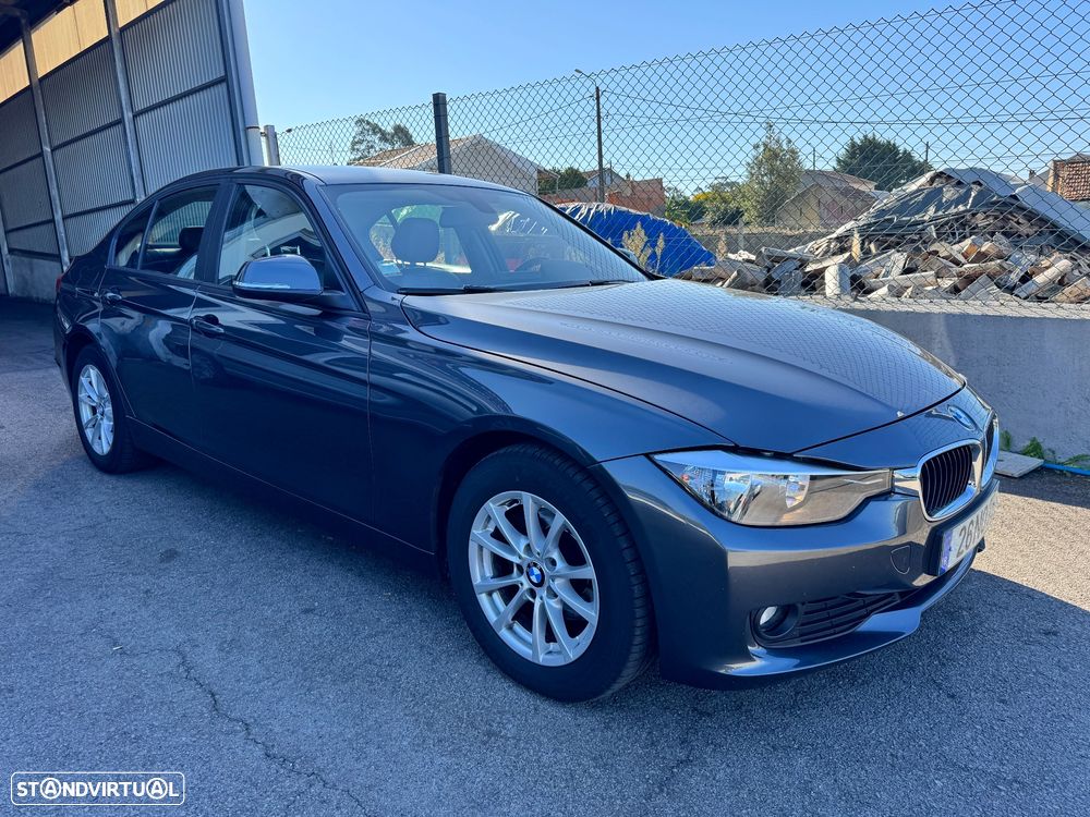 BMW 318 d Navigation Auto - 1
