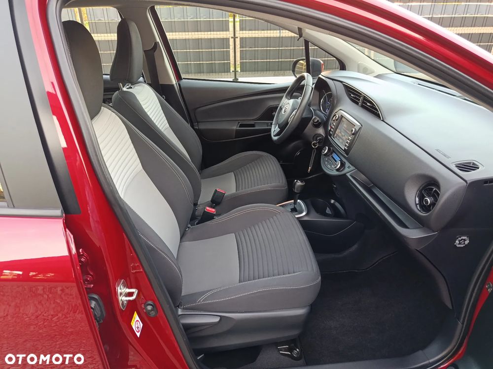 Toyota Yaris - 36
