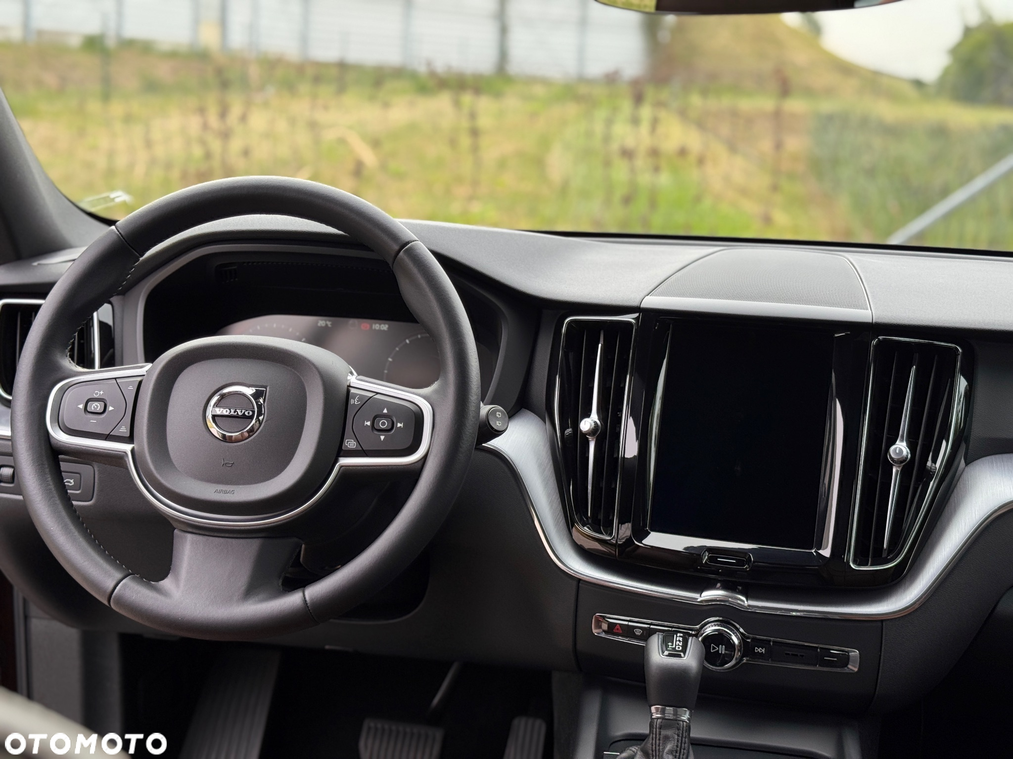 Volvo XC 60 T5 AWD Momentum Pro - 11