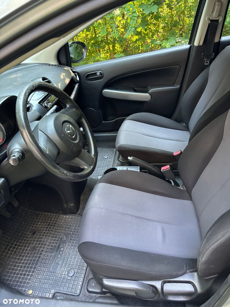 Mazda 2 1.3 Comfort - 12