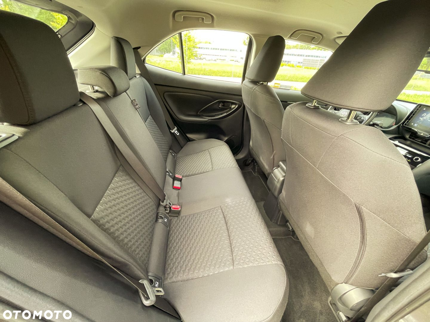 Toyota Yaris Cross Hybrid 1.5 Comfort - 12