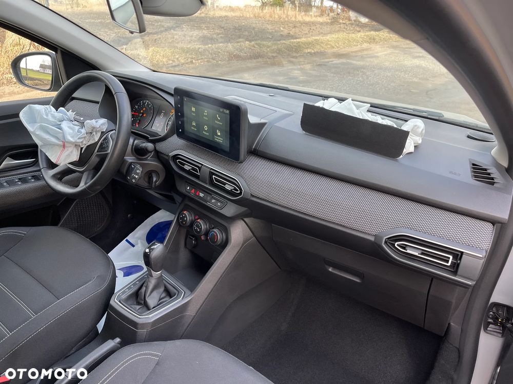 Dacia Sandero TCe 90 CVT Expression - 26