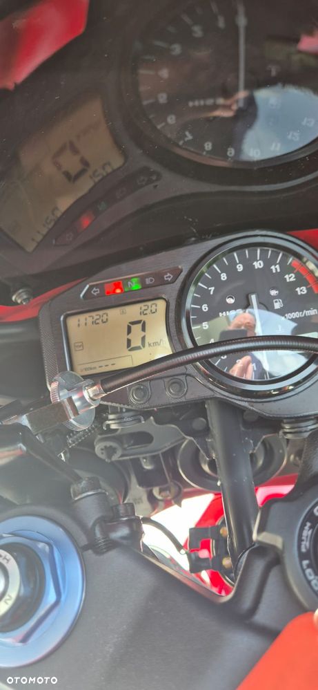 Honda CBR - 15