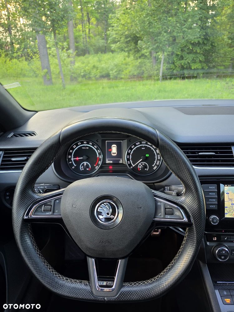 Skoda Octavia 2.0 TDI RS Challenge DSG - 21