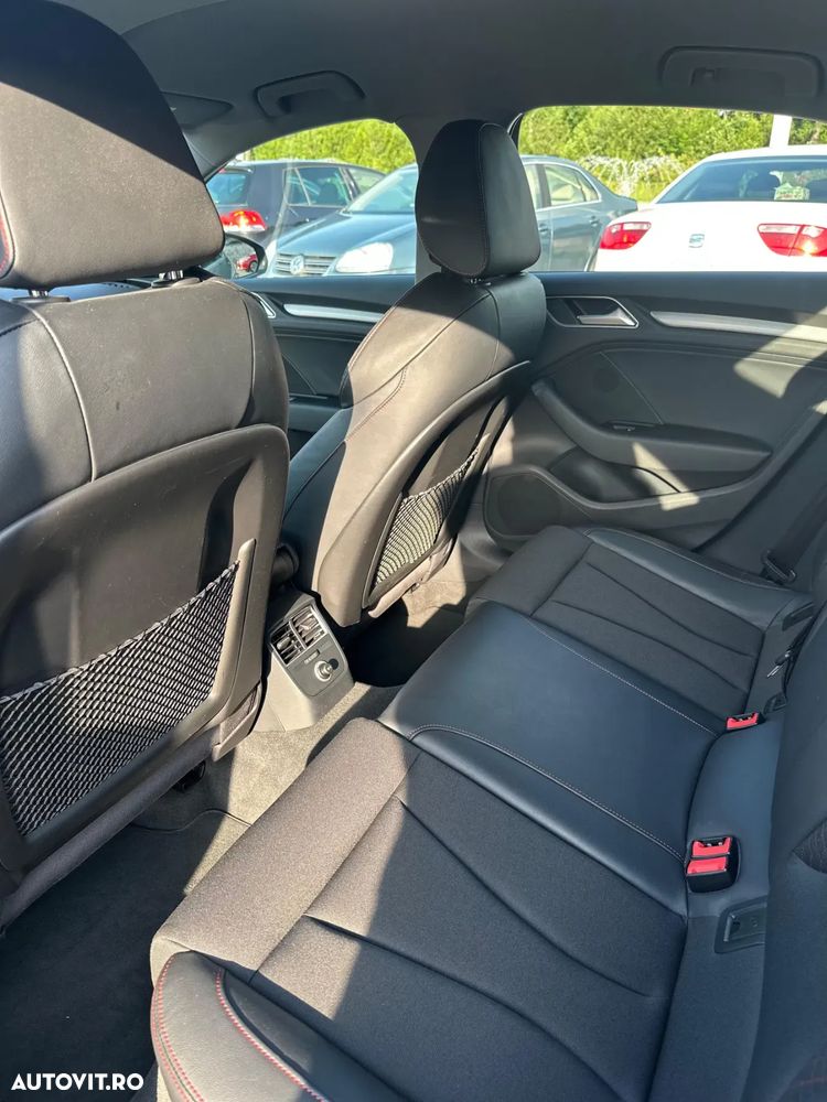 Audi S3 2.0 TFSI quattro S tronic - 13