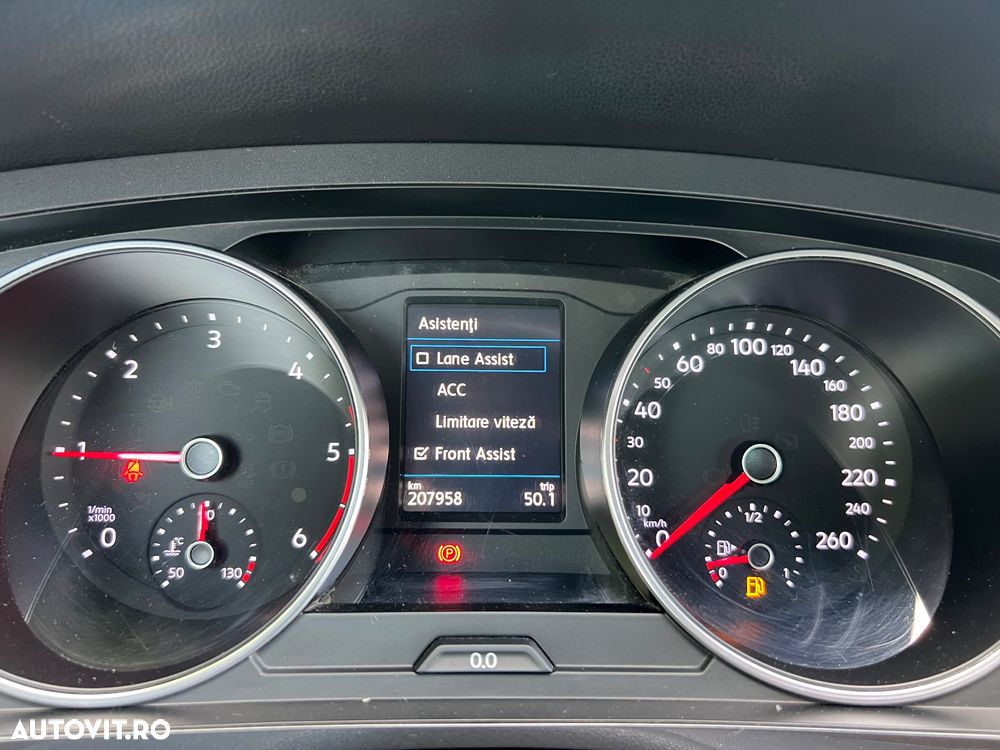 Volkswagen Tiguan 2.0 TDI SCR 4MOTION DSG R-Line - 17