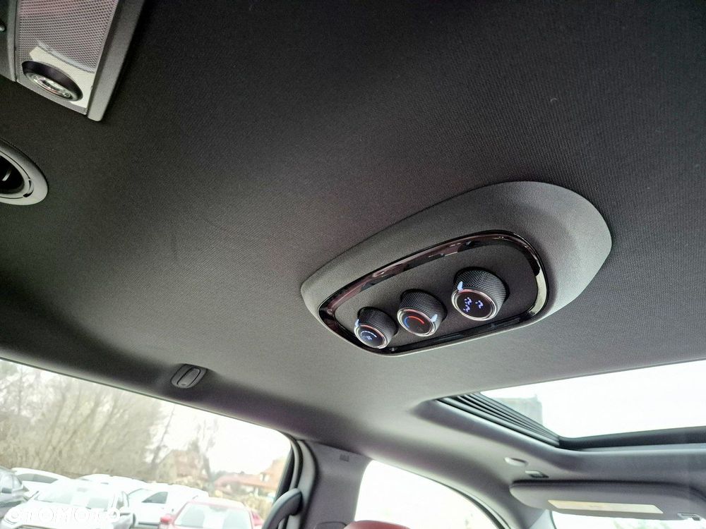 Dodge Durango 6.4 SRT - 39