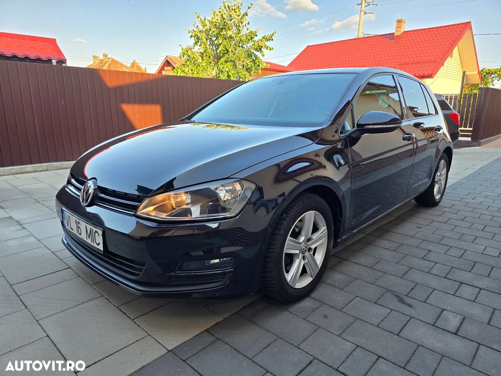 Volkswagen Golf 1.2 TSI BlueMotion Technology Comfortline - 2