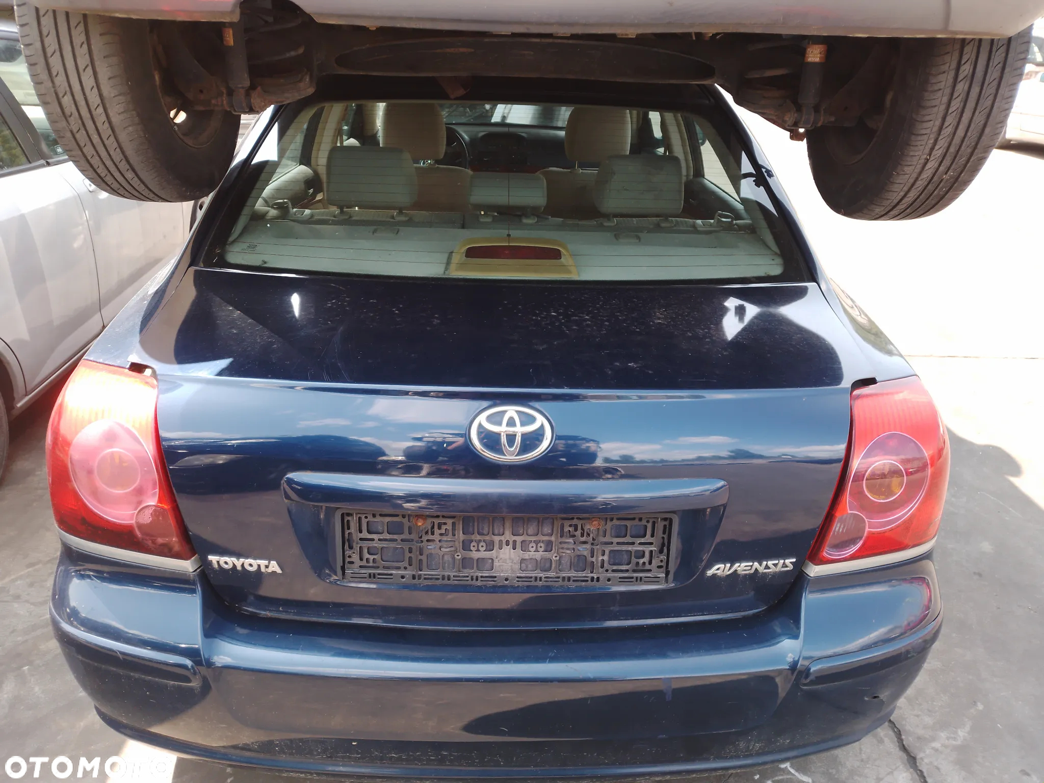 TOYOTA AVENSIS T25 03-06 2.4 KLAPKA WLEWU PALIWA 8P4 - 15