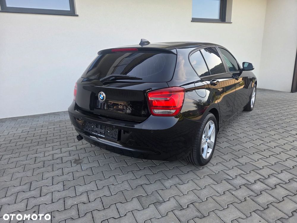 BMW Seria 1 120d xDrive BluePerformance Sport Line - 3