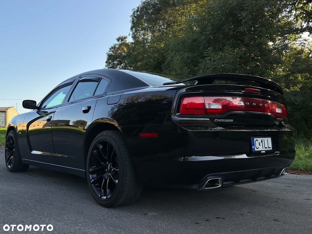 Dodge Charger - 2