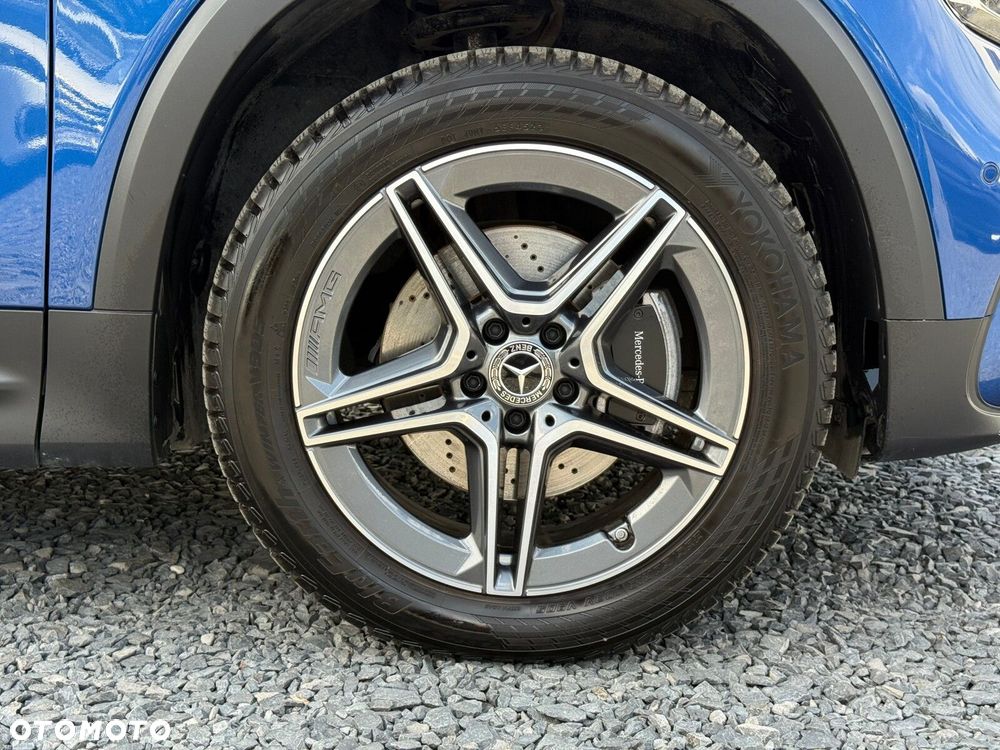 Mercedes-Benz GLB 200 7G-DCT - 10