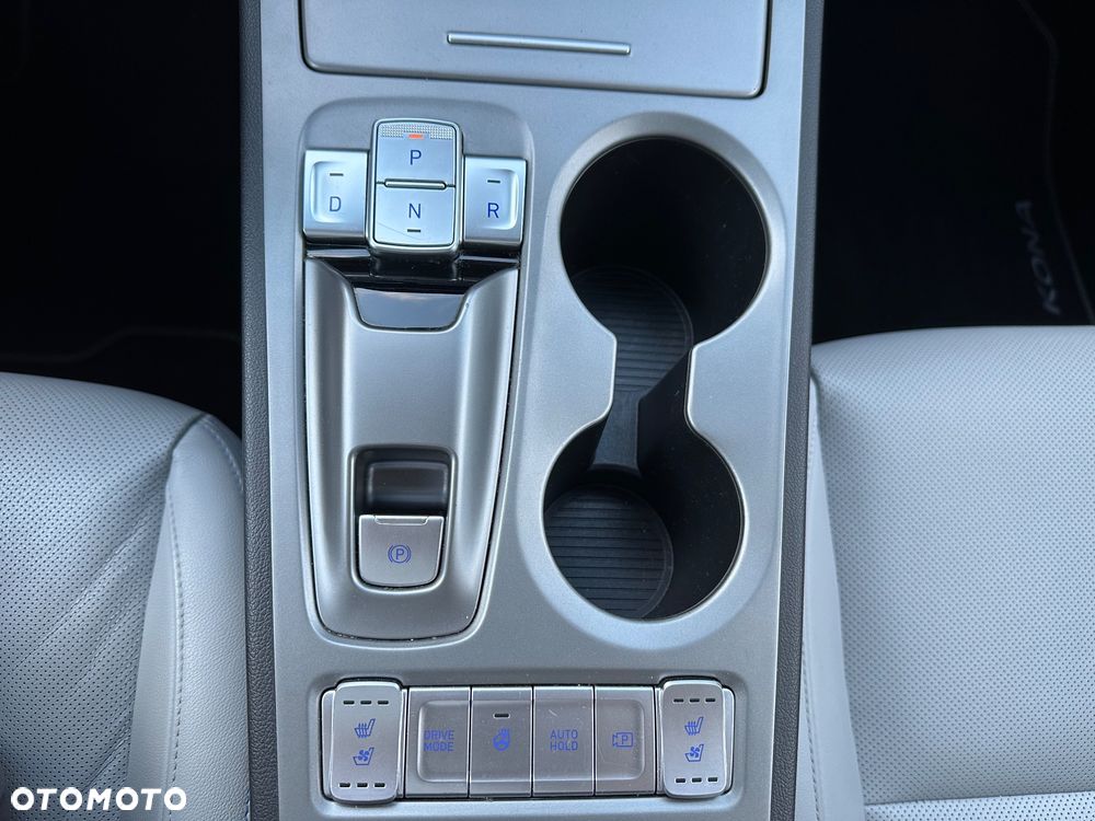 Hyundai Kona Electric 64kWh Platinum - 18