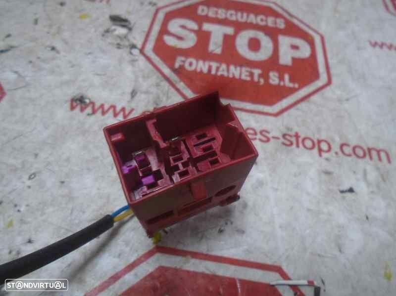 ENGATE CINTO SEAT IBIZA IV 2008 - 1