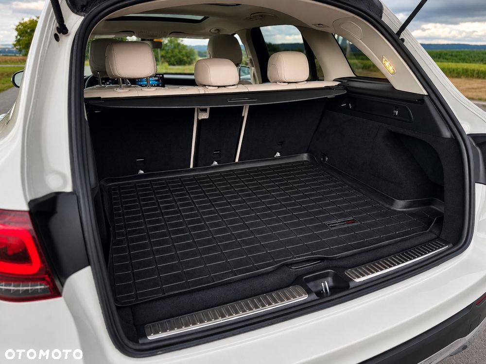 Mercedes-Benz GLC 300 4Matic 9G-TRONIC - 15