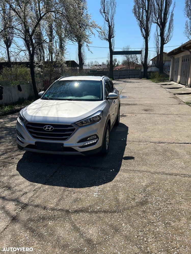 Hyundai Tucson 2.0 CRDI 4WD Premium - 3