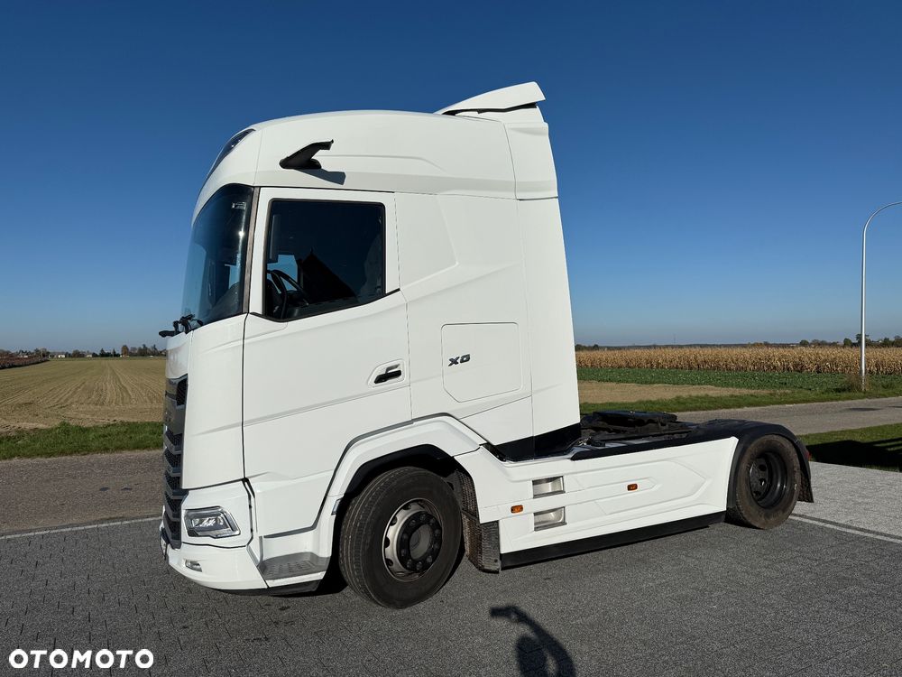 DAF XG - 11