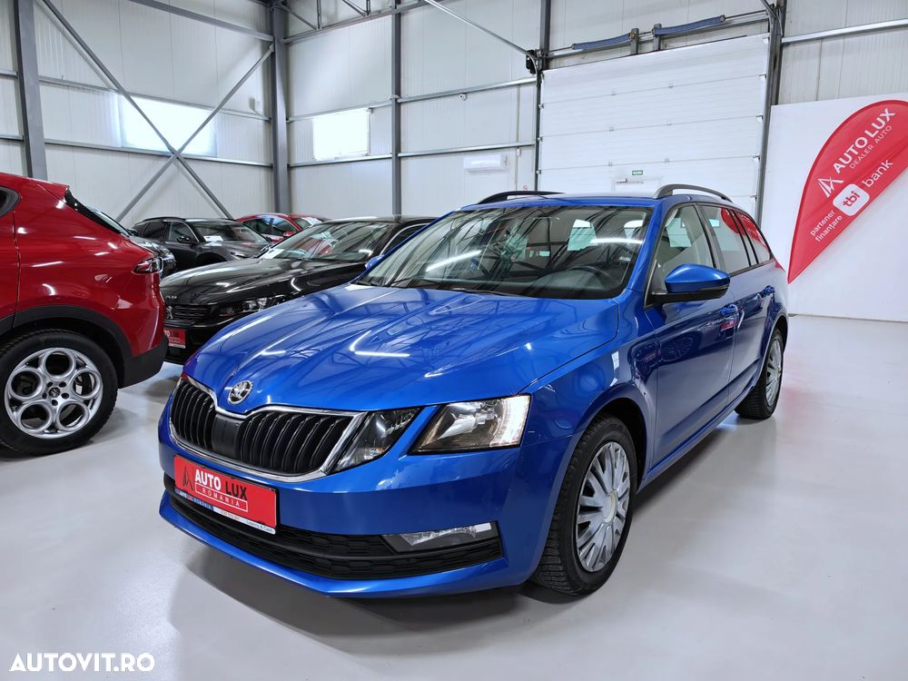 Skoda Octavia 1.6 TDI DSG Ambition - 2