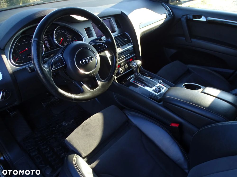 Audi Q7 - 3