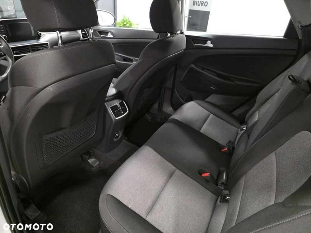 Hyundai Tucson 1.6 GDI BlueDrive Style 2WD - 14