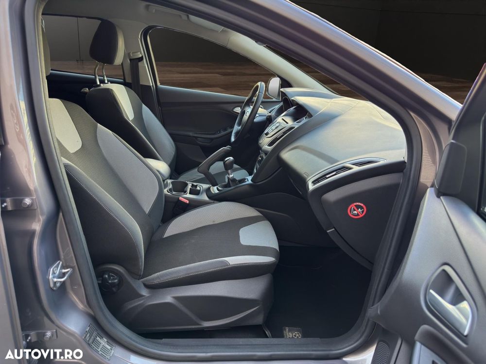 Ford Focus 1.6 EcoBoost Start-Stopp-System Champions Edition - 12