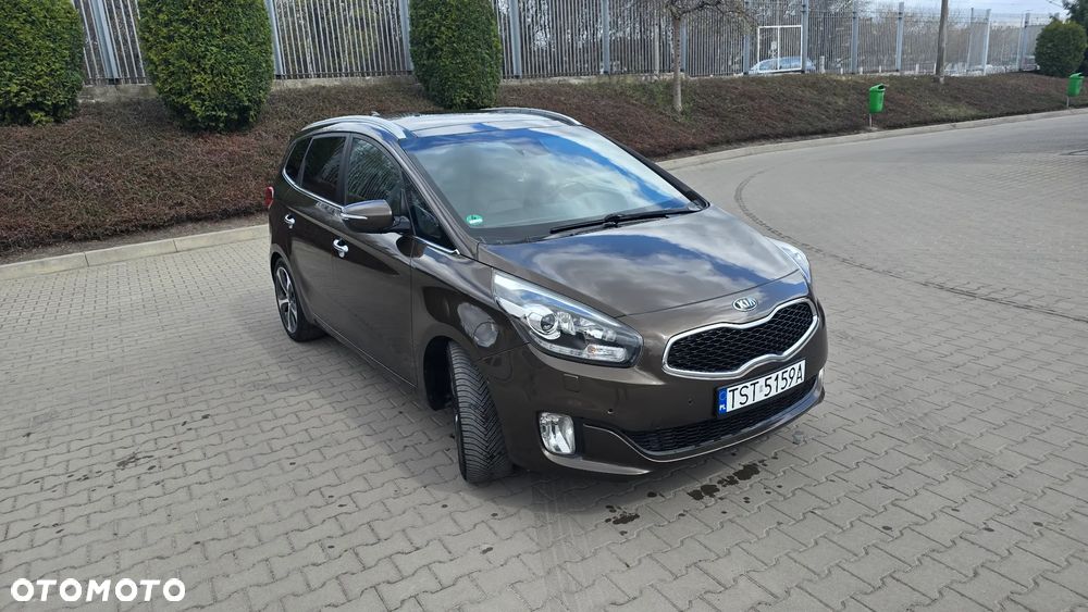 Kia Carens 1.7 CRDi XL 7DCT - 1