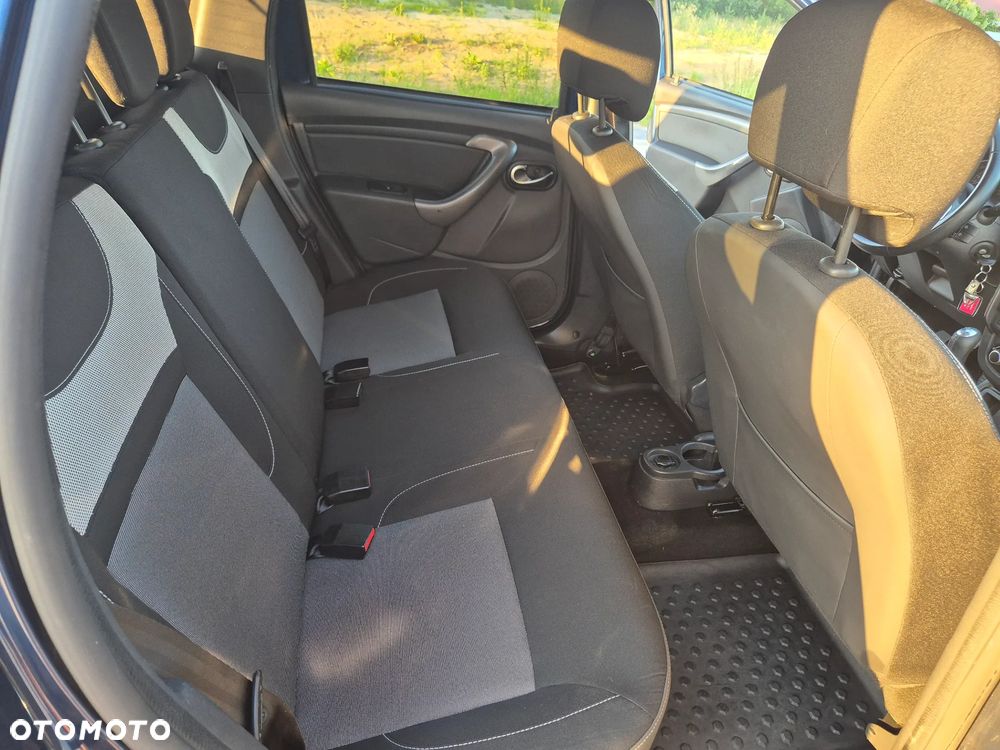 Dacia Duster 1.6 SCe Laureate S&S - 12