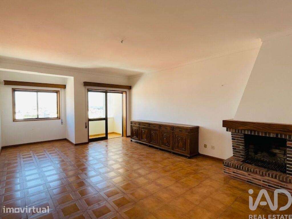 Apartamento T3 em Viana do Castelo e Meadela de 103 m2 - Grande imagem: 2/25