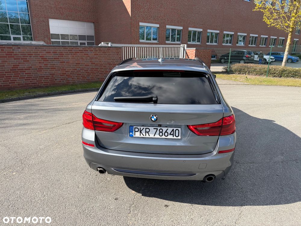 BMW Seria 5 530d Sport Line sport - 4