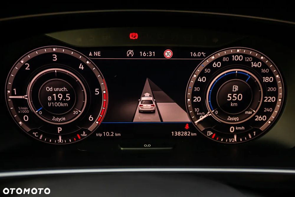 Volkswagen Tiguan Allspace - 30