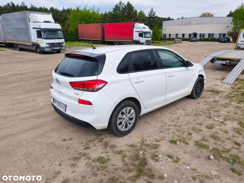 Hyundai i30 1.4 Comfort - 5