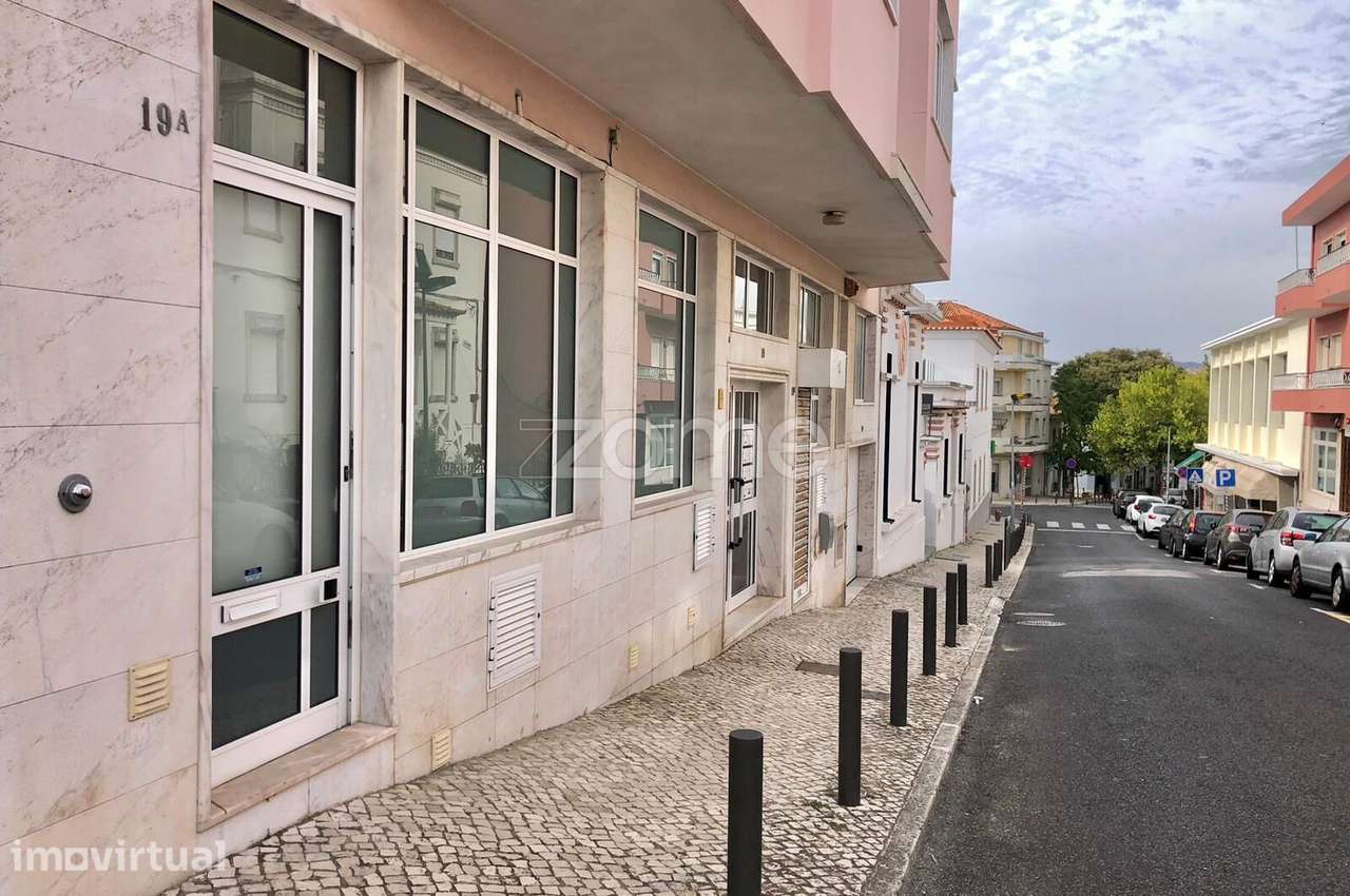 Escritório/loja no centro de Oeiras - Grande imagem: 4/16