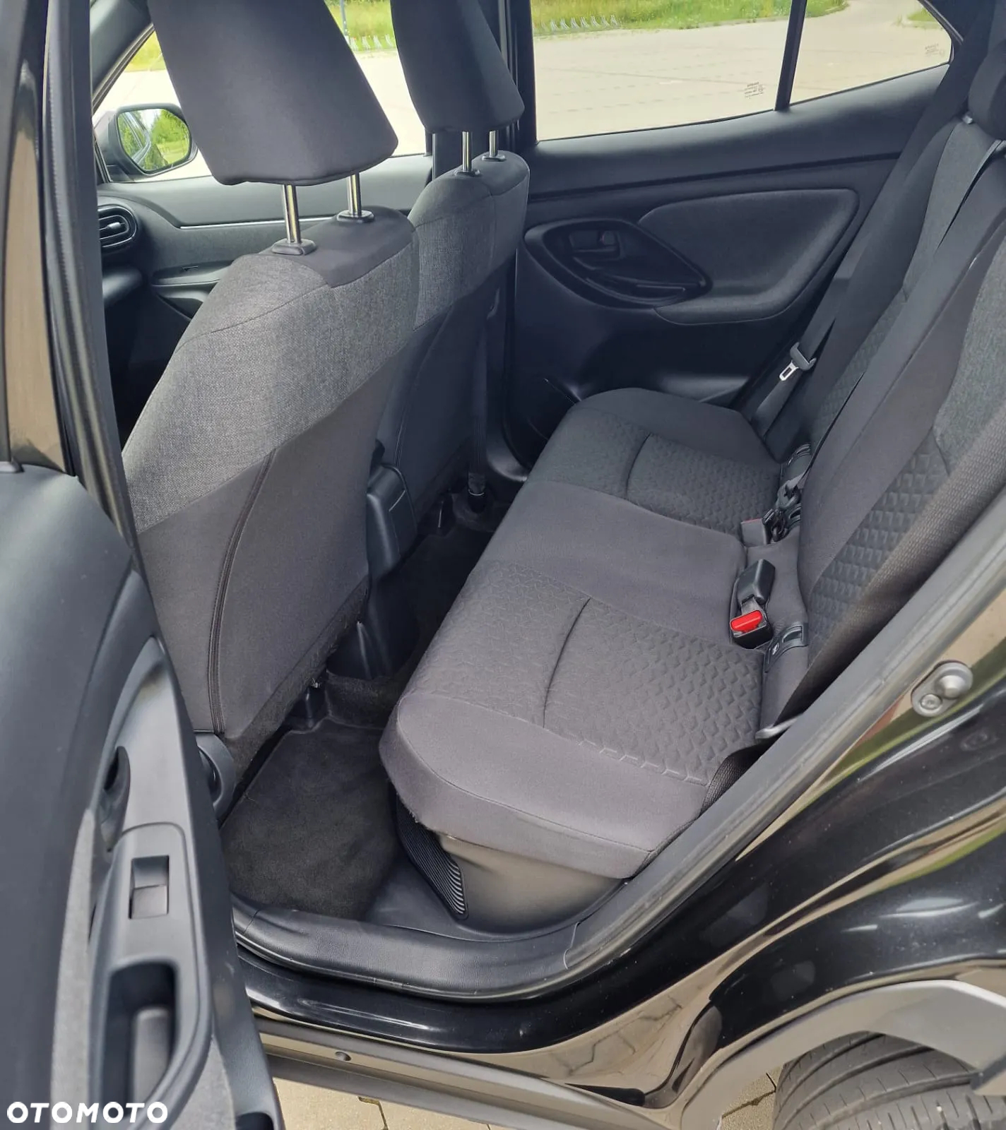 Toyota Yaris Cross - 12
