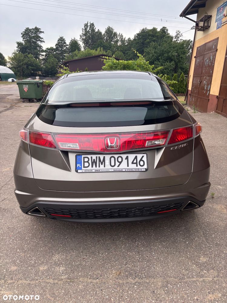 Honda Civic 1.8 Comfort - 4