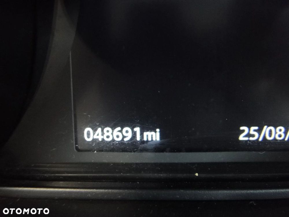 Land Rover Discovery Sport - 24