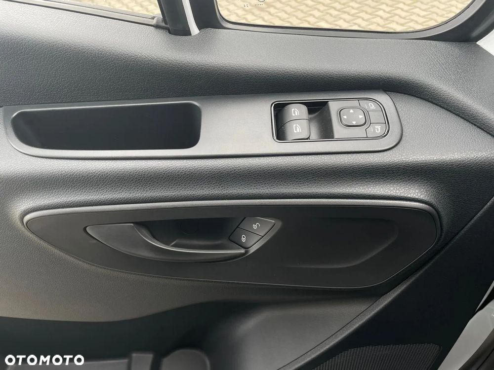 Mercedes-Benz Sprinter Podwozie - 13