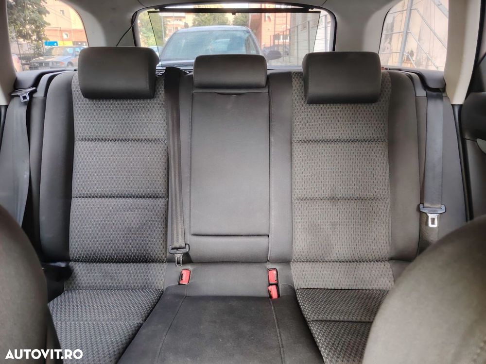 Audi A6 2.0 TDI DPF Avant - 6