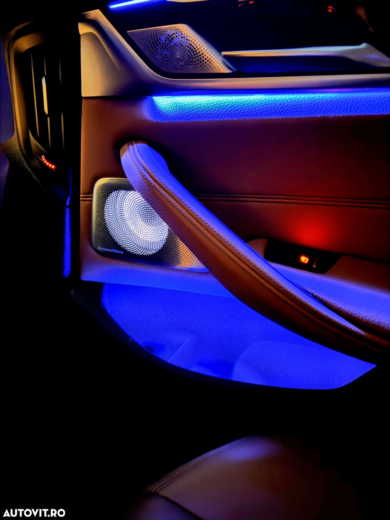 BMW Seria 5 530e Aut. Luxury Line - 30
