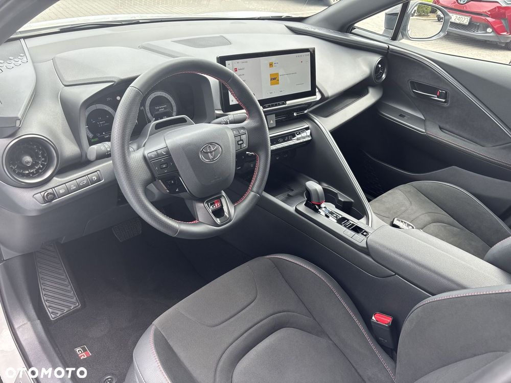 Toyota C-HR - 13